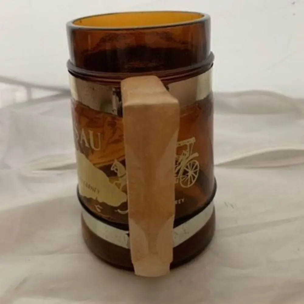Nassau Souvenir Brown Glass Mug Wooden Handle